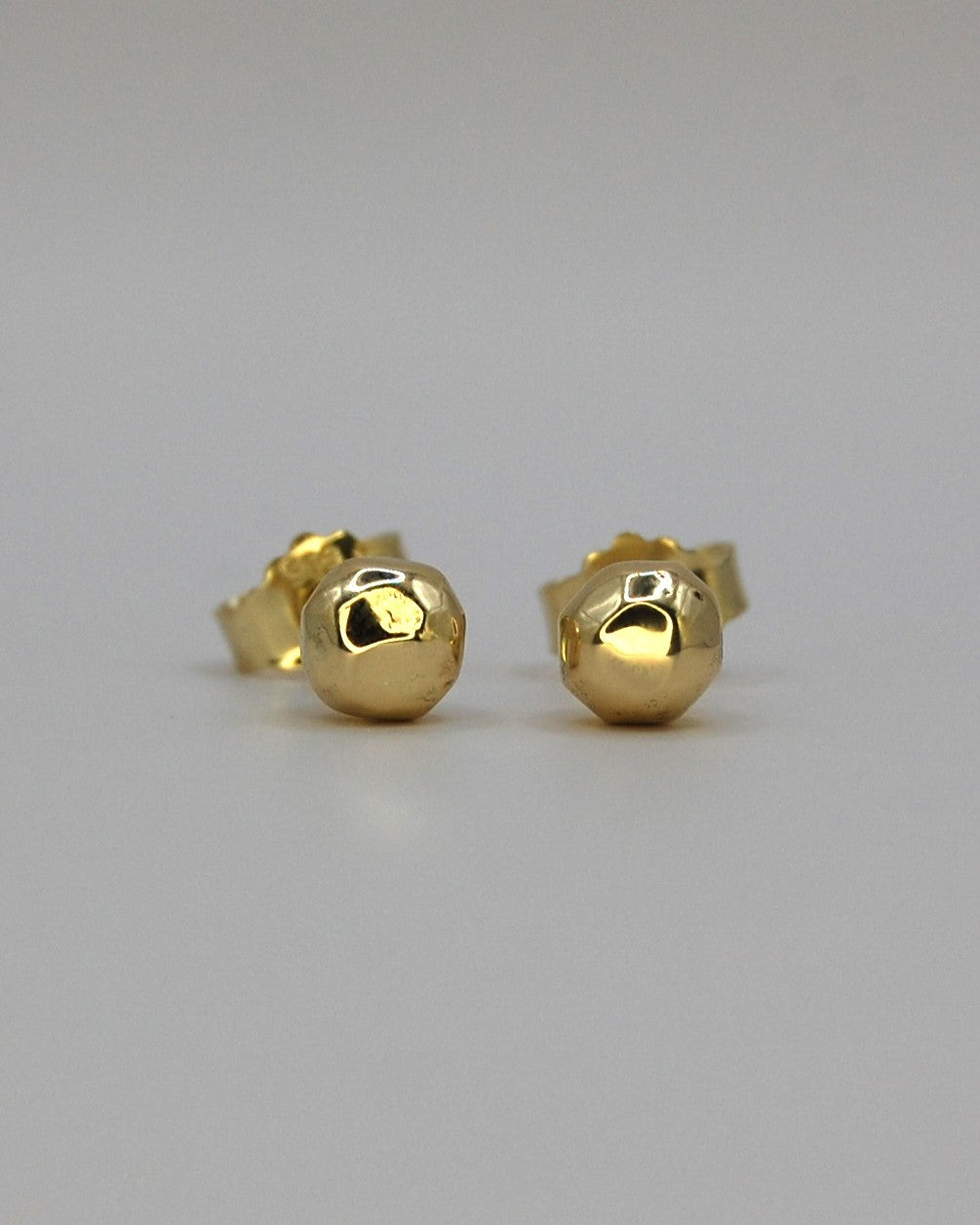 Facetdots studs - 14 Karaat Goud